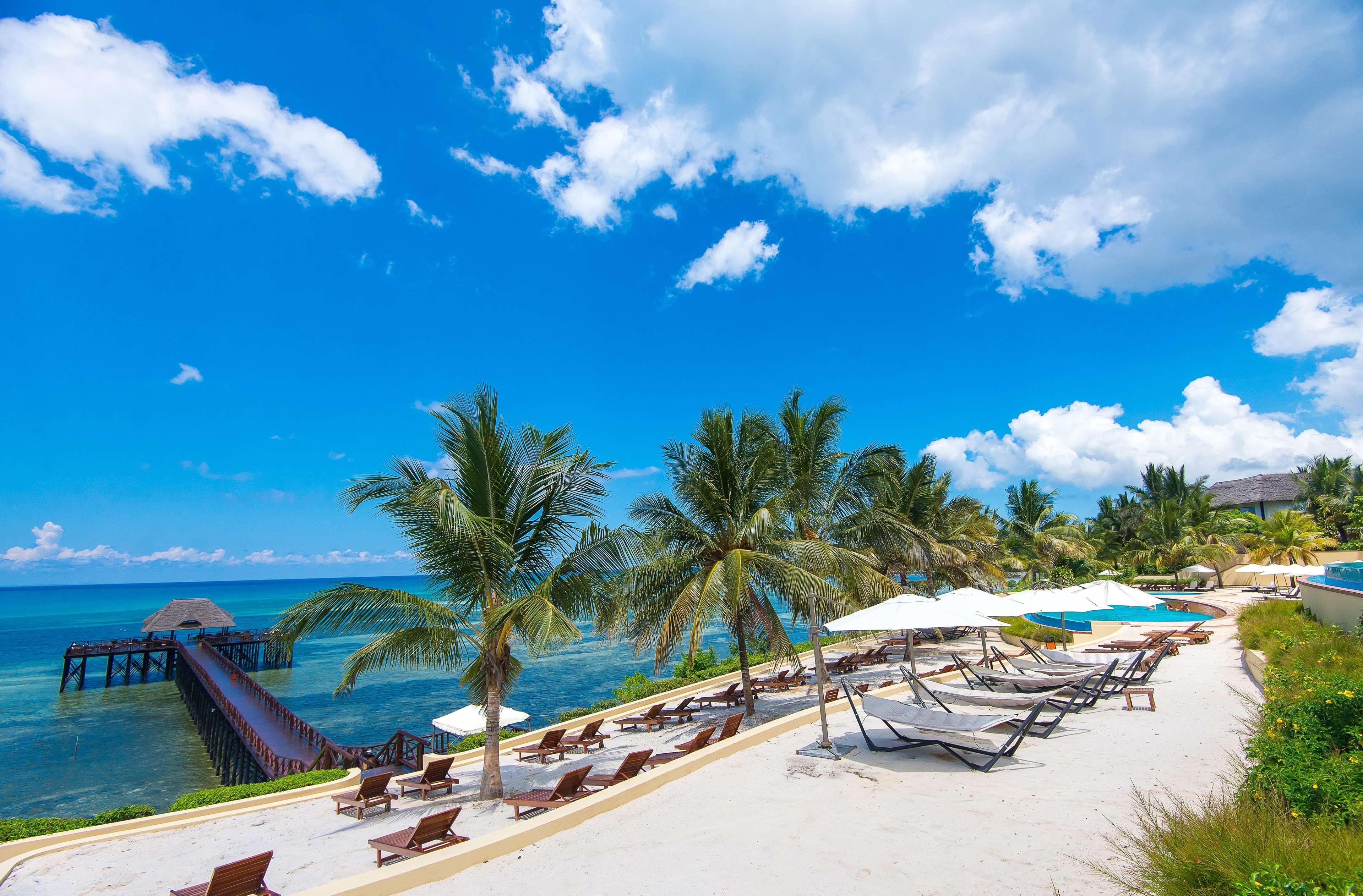 Sea Cliff Resort & Spa Zanzibar Esterno foto