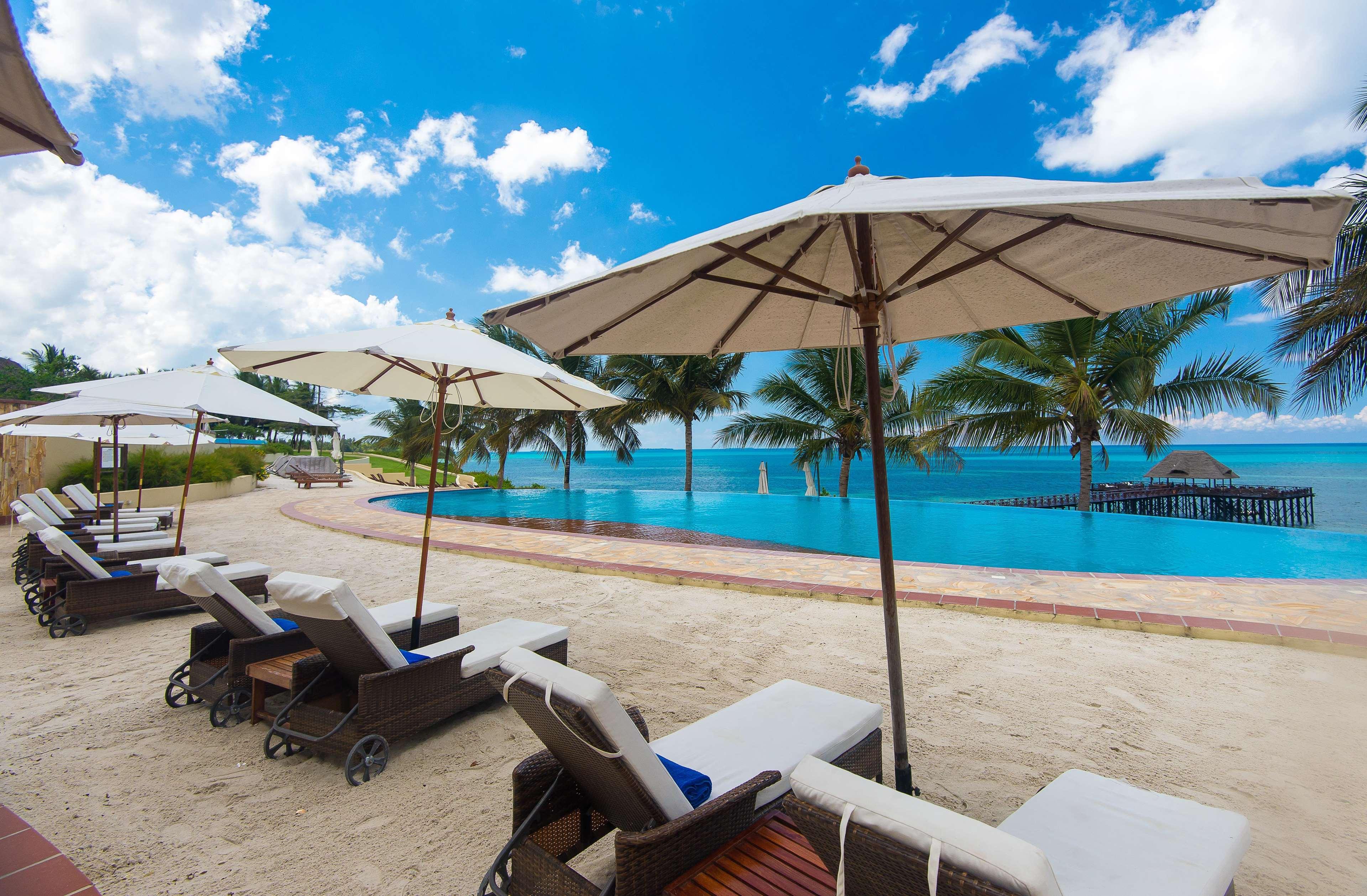 Sea Cliff Resort & Spa Zanzibar Esterno foto