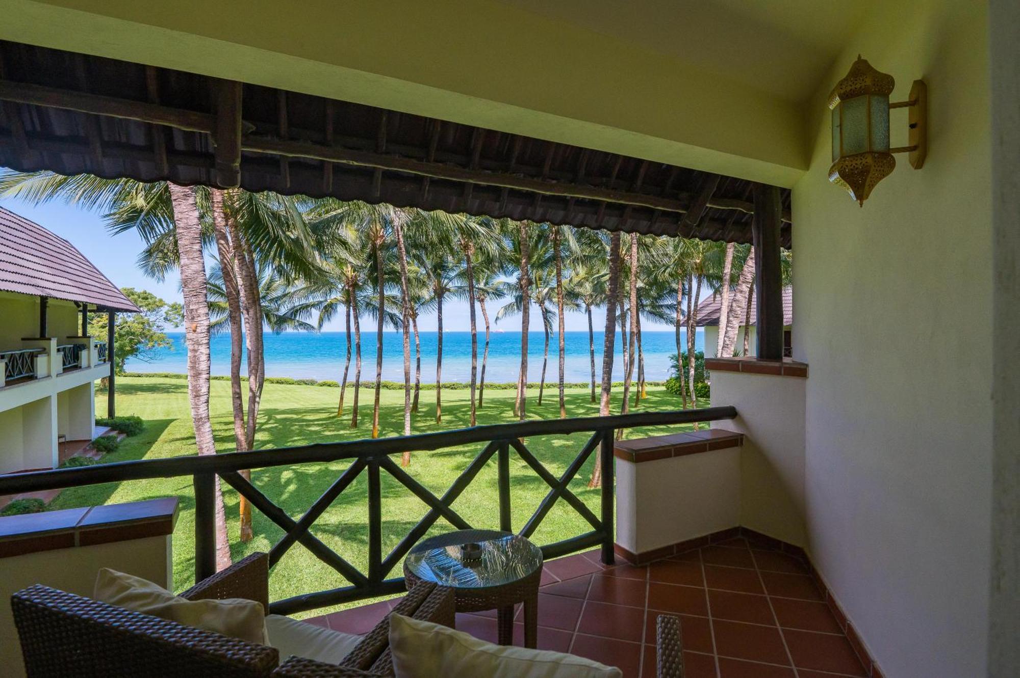 Sea Cliff Resort & Spa Zanzibar Esterno foto