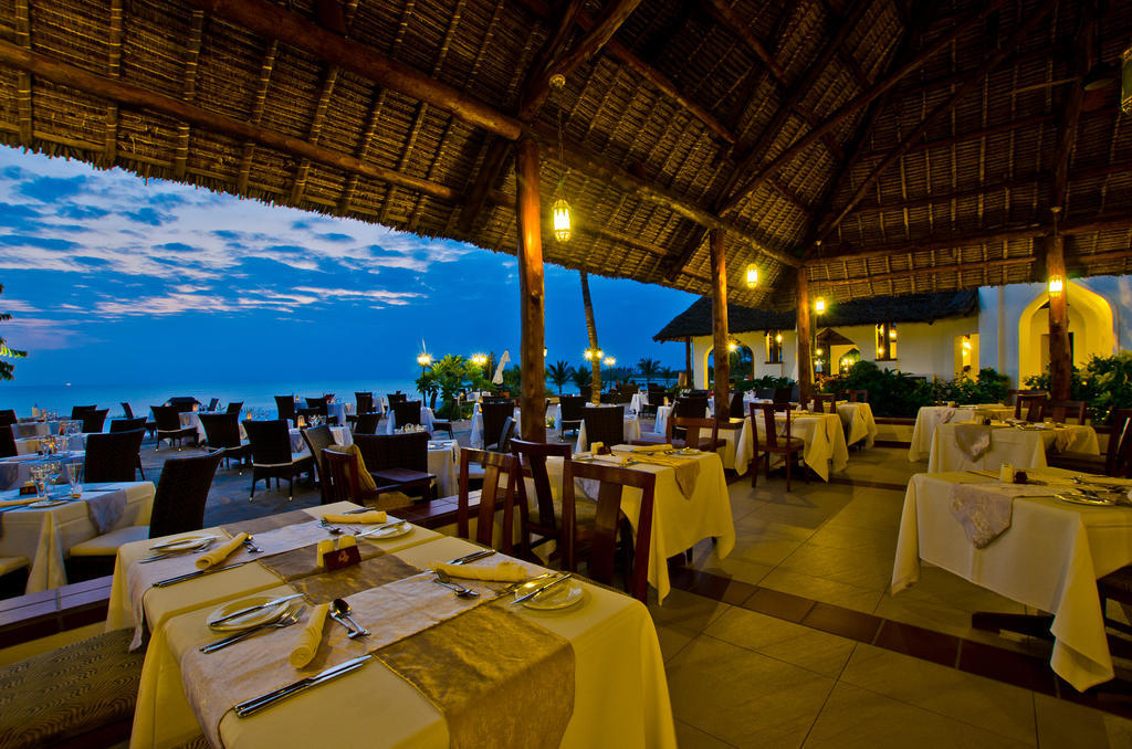 Sea Cliff Resort & Spa Zanzibar Esterno foto