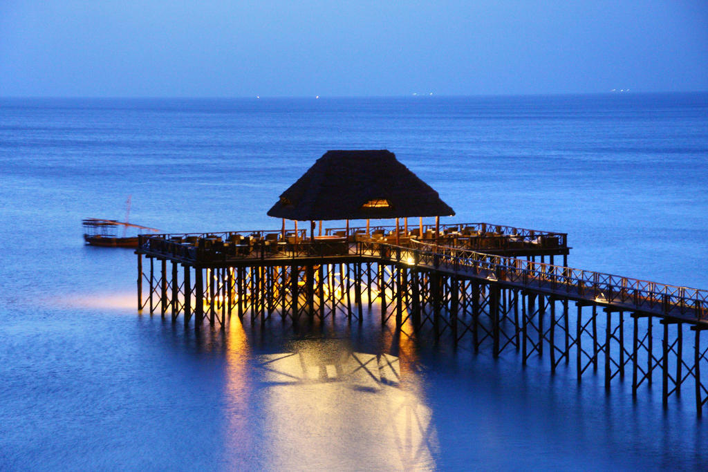 Sea Cliff Resort & Spa Zanzibar Esterno foto